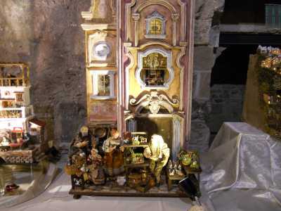 Un altro presepe di Capriati: qui � protagonista una famiglia di contadini